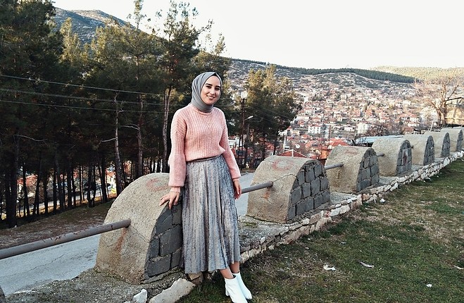 piliseli kadife etek