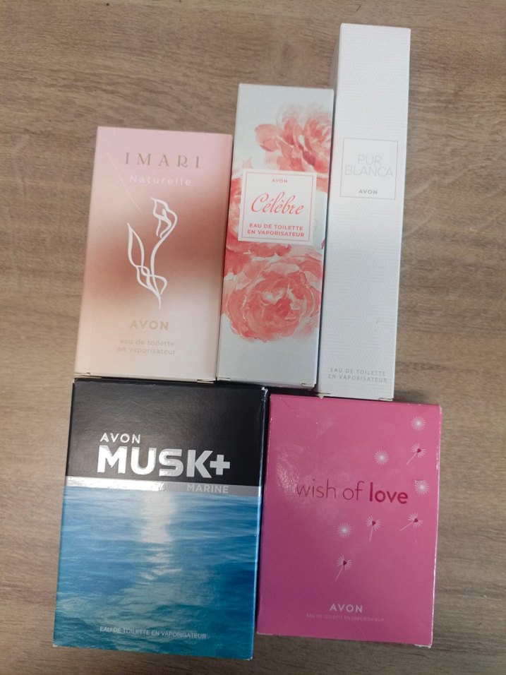 Avon Kadın Parfüm Seti - Celebre, Pur blanca, brescia - Görsel 4