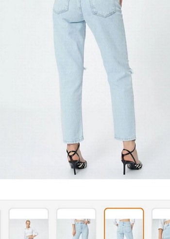 Diz Yırtık Detaylı Midi Boy Açık Mavi Kadın Jean - Görsel 4