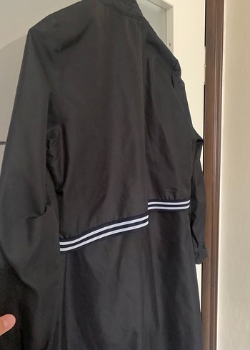 Kadın Siyah Uzun Trençkot - Görsel 7