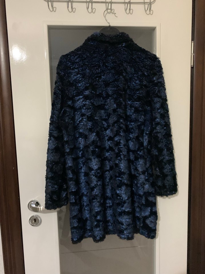 Mavi Bağlama Desenli Kadın Suni Kürk Ceket - Görsel 5