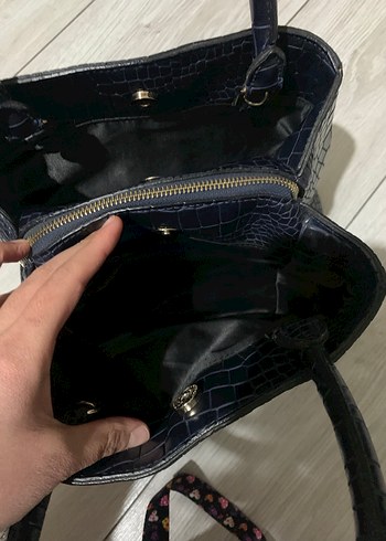 Kroko Desenli Siyah Deri Kadın Çanta - Görsel 8