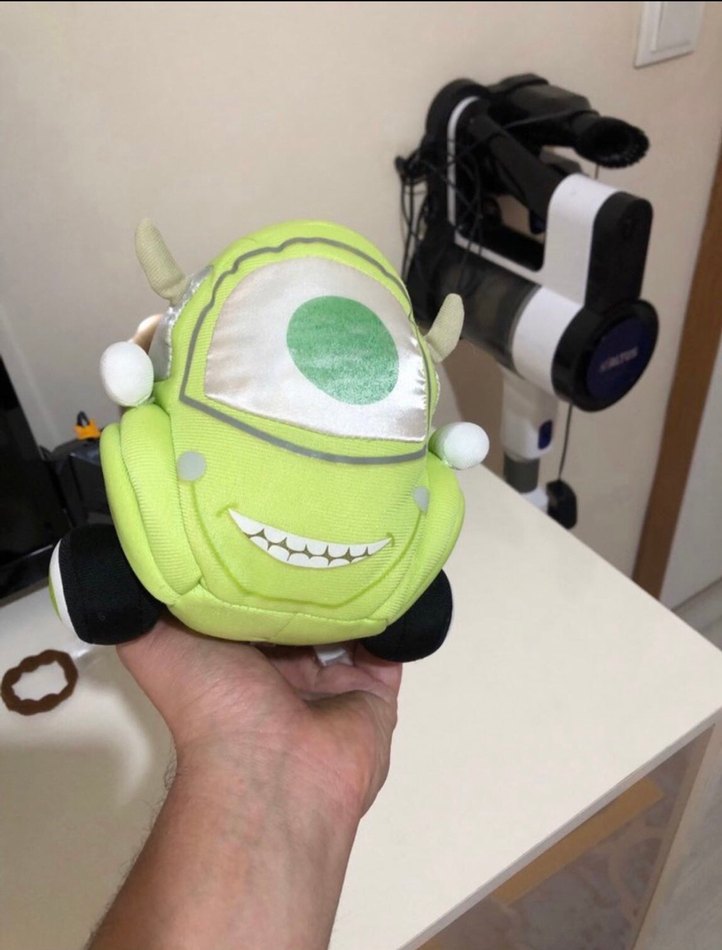 Yeşil Disney Cars Mike peluş araba - Görsel 5