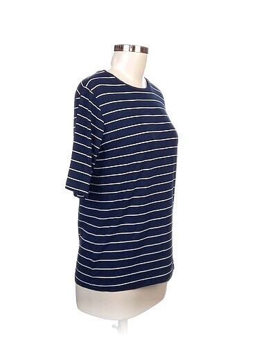 LC Waikiki LC Waikiki T-shirt %70 İndirimli.