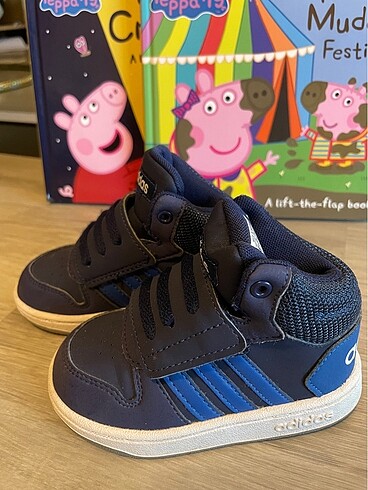 Adidas bot - Görsel 3