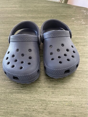 22 Beden lacivert Renk Crocs erkek çocuk terlik