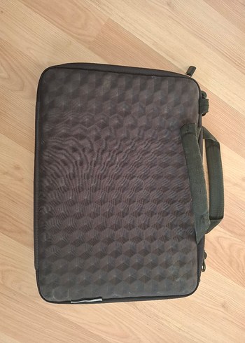 Kadın Siyah Yılan Desenli Laptop Çantası - Görsel 3