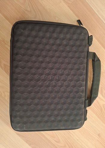 Kadın Siyah Yılan Desenli Laptop Çantası - Görsel 2