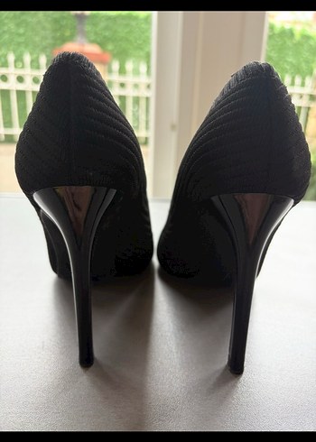 Zara Siyah Pliseli, Stiletto Topuklu Kadın Ayakkabı - Görsel 3