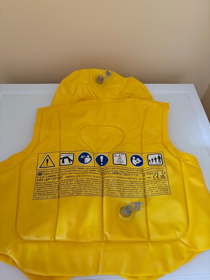 Sarı Çocuk Can Yeleği Puzzle Desenli - Görsel 4