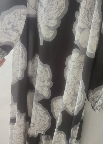 LC Waikiki Gri Çiçek Desenli Uzun Kadın Elbise