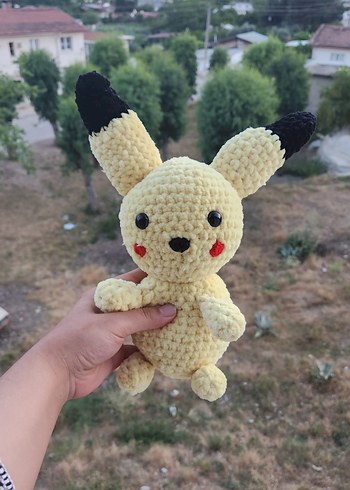Pikachu El Yapımı Peluş Oyuncak