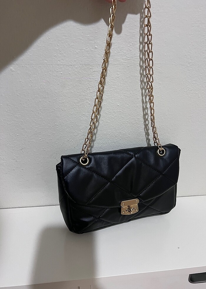 Siyah çanta - Görsel 2