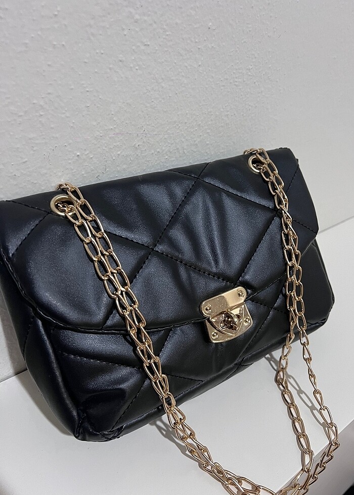 Siyah çanta - Görsel 3