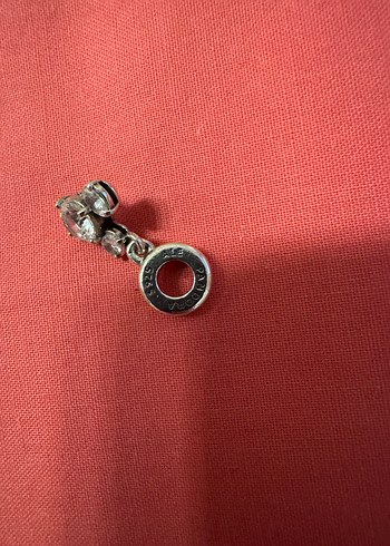 Pandora Disney Sallantılı Parlak Charm - Görsel 4