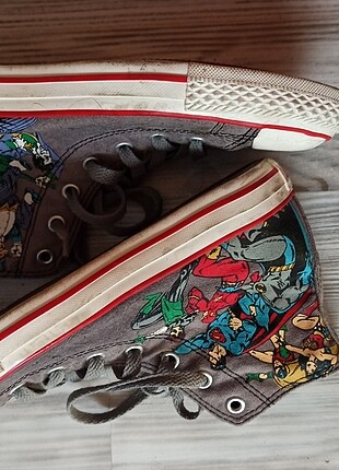 Converse (comic baskılı)