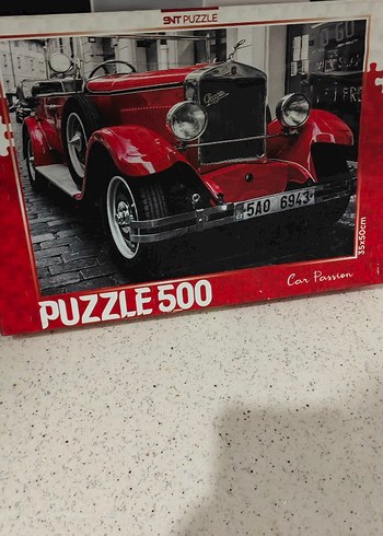 Beden Kırmızı Parlak 500 Parça SNT Puzzle