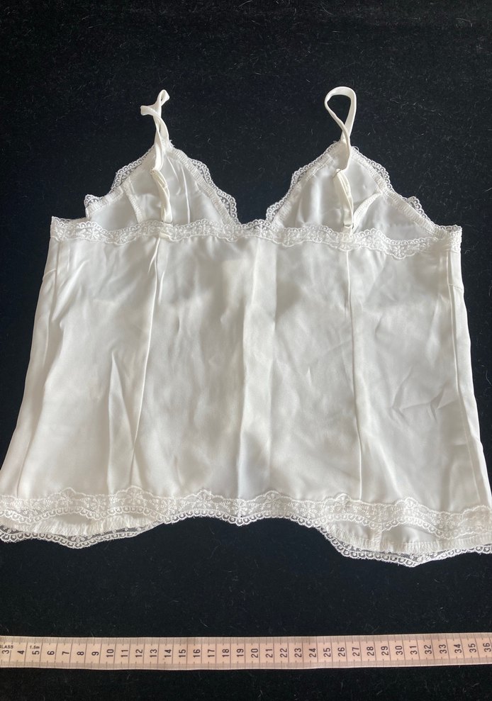 Dantel Detaylı Beyaz Saten Büstiyer - Görsel 2