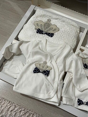 HelloBaby 10?lu erkek bebek hastane çıkışı