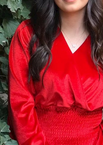 Kırmızı Mini Saten Bluz, V Yaka, Fırfırlı - Görsel 2