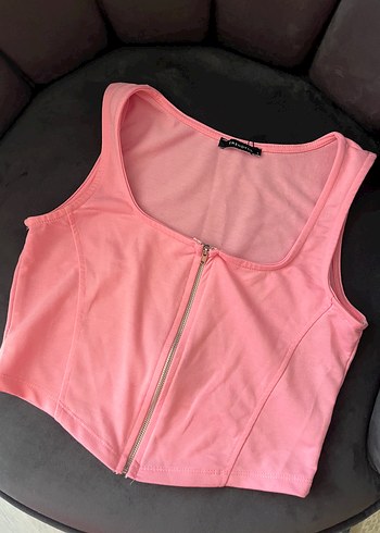Pembe Fermuarlı Kadın Atlet
