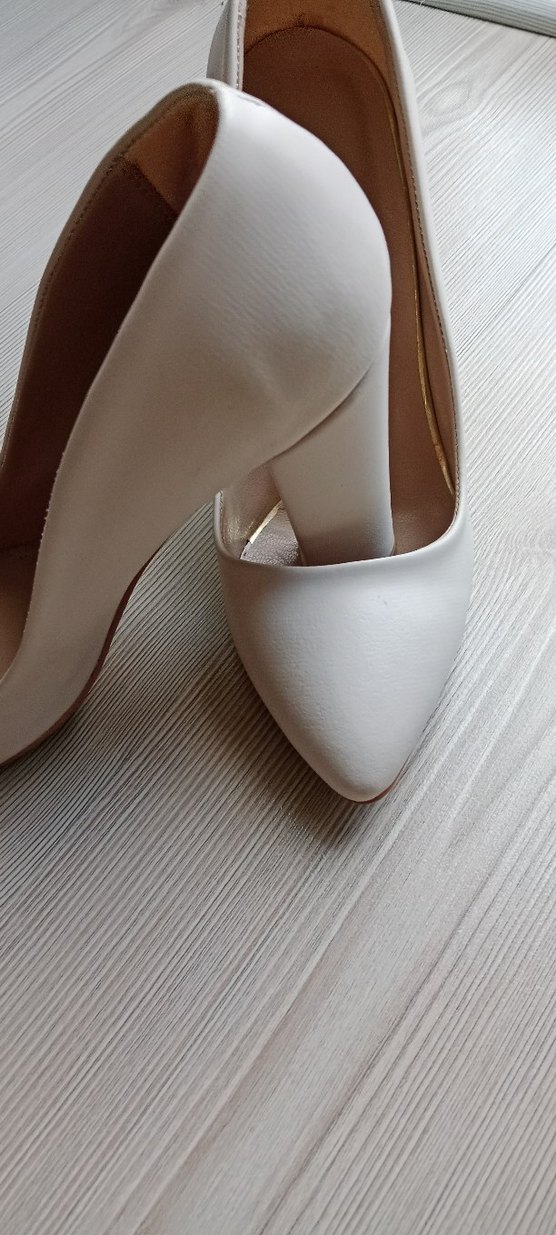 Beyaz Bağcıklı Stiletto Topuklu Kadın Ayakkabı - Görsel 5