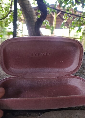Miu Miu Miu miu gözlük kutusu