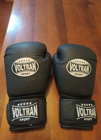Boks eldiveni voltran