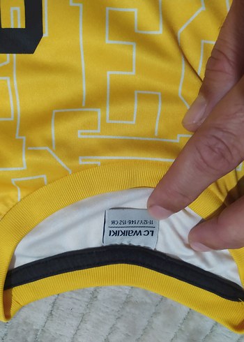 Sari t-shirt 12 yaş