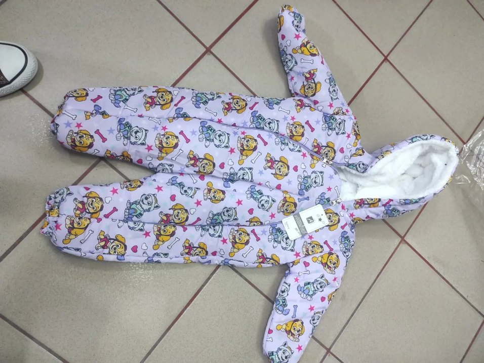 Kapüşonlu Desenli Örgü Kız Bebek Tulumu - Görsel 2