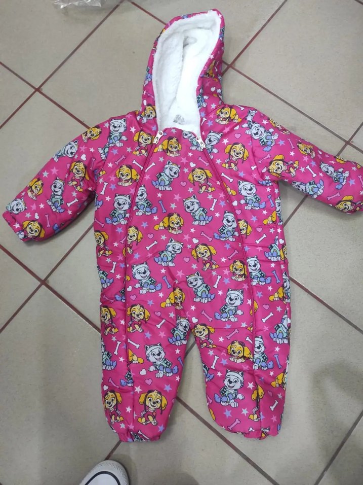 Kapüşonlu Desenli Örgü Kız Bebek Tulumu - Görsel 3