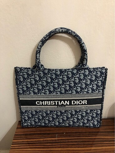 Christian dior çanta