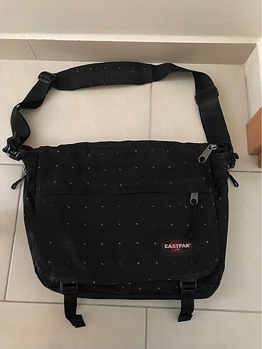 Eastpak çanta