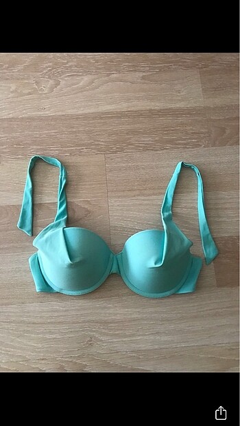 Bikini üstü