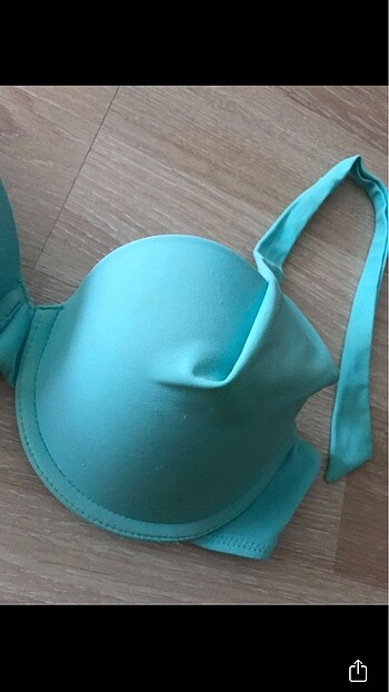 m Beden Bikini üstü