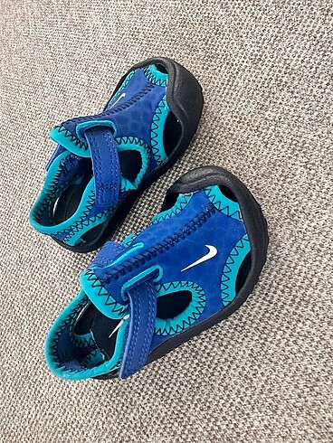 Nike bebek sandalet