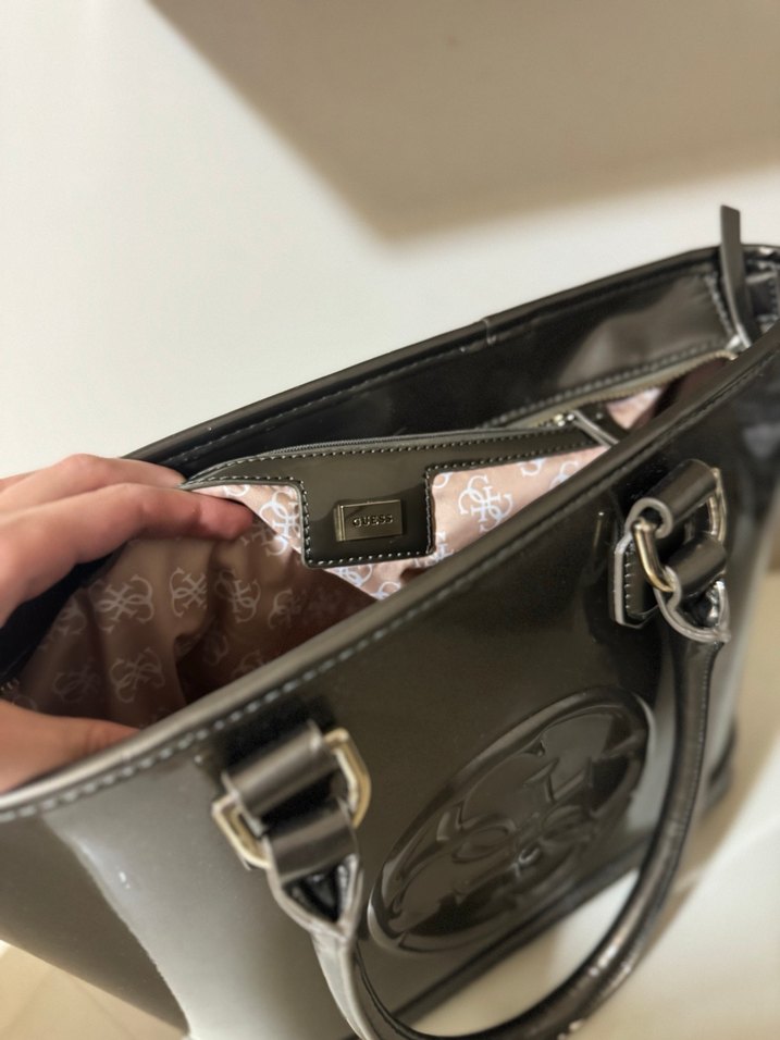 Guess çanta - Görsel 3