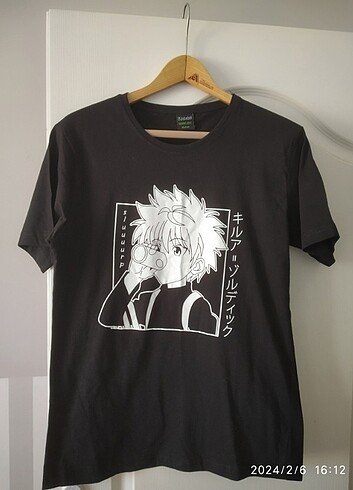 3 ürün fiyatidir.Anime kapşonlu 2 adet sweat 200 tshirt 100 L be - Görsel 3