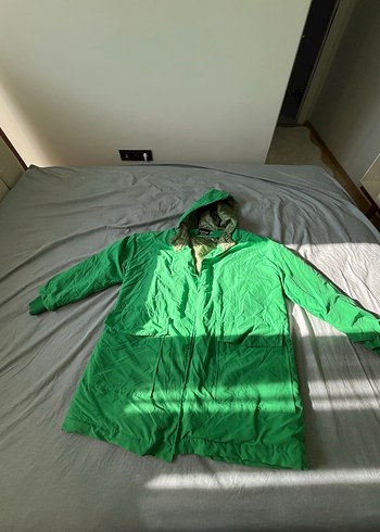 Kadın Yeşil Midi Kapüşonlu Parka - Görsel 4