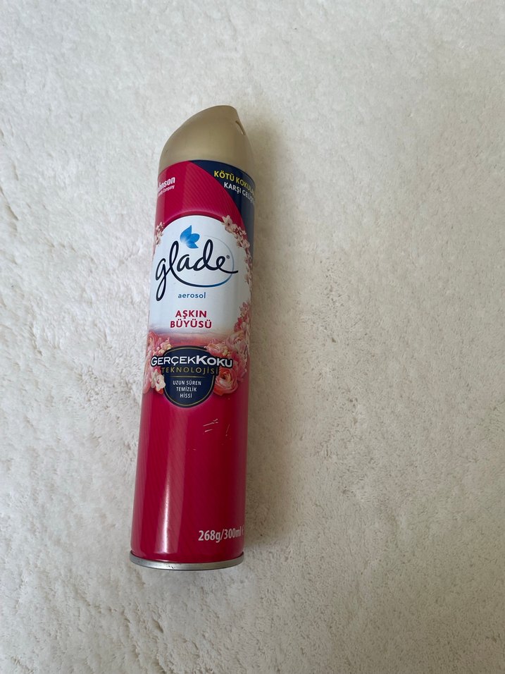 Glade Aerosol Kadın Deodorant Aşkın Büyüsü 268g - Görsel 2