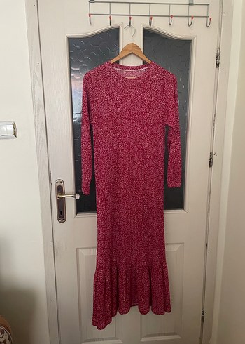 Kırmızı   Piliseli Tesettür Elbise - Görsel 4