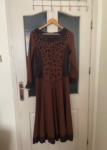 Kahverengi Tesettür  Elbise - Görsel 3