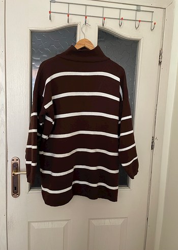 Boğazlı Çizgili Kahverengi Örgü Kazak - Görsel 5