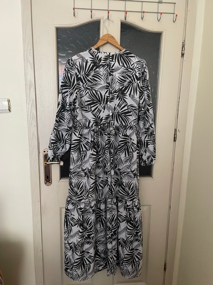 Bayan Tesettür Elbise 42 Beden - Görsel 5