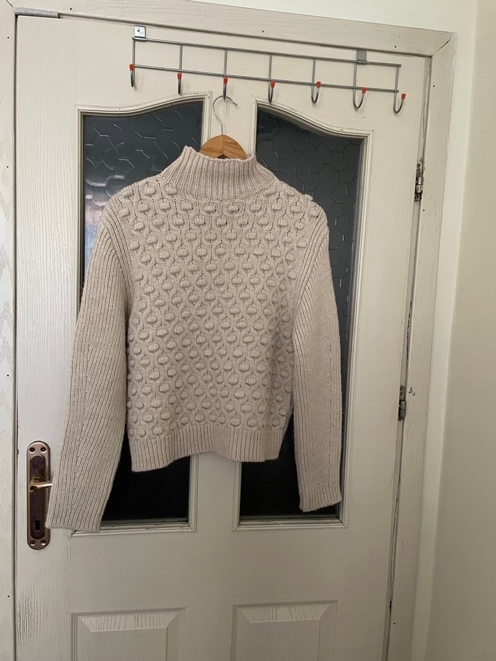 Bej Boğazlı Örgü Kadın Kazak - Görsel 4