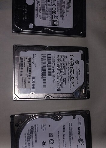 Beden Renk 320GB laptop harddisk. 2.5 inç. Adet fiyatıdır.