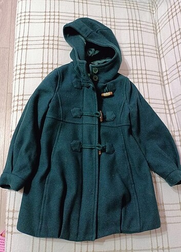 Benetton 3 yaş kız çocuk kaşe kaban