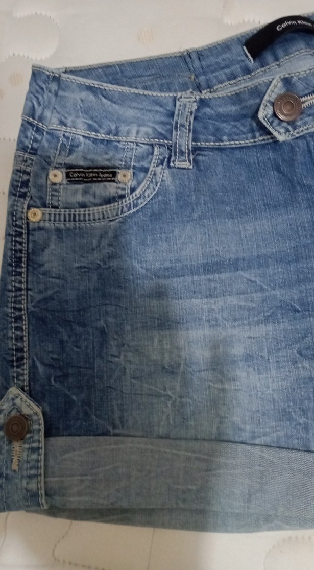 Düğmeli Rahat Kesim Kadın Kot Şort - Görsel 4