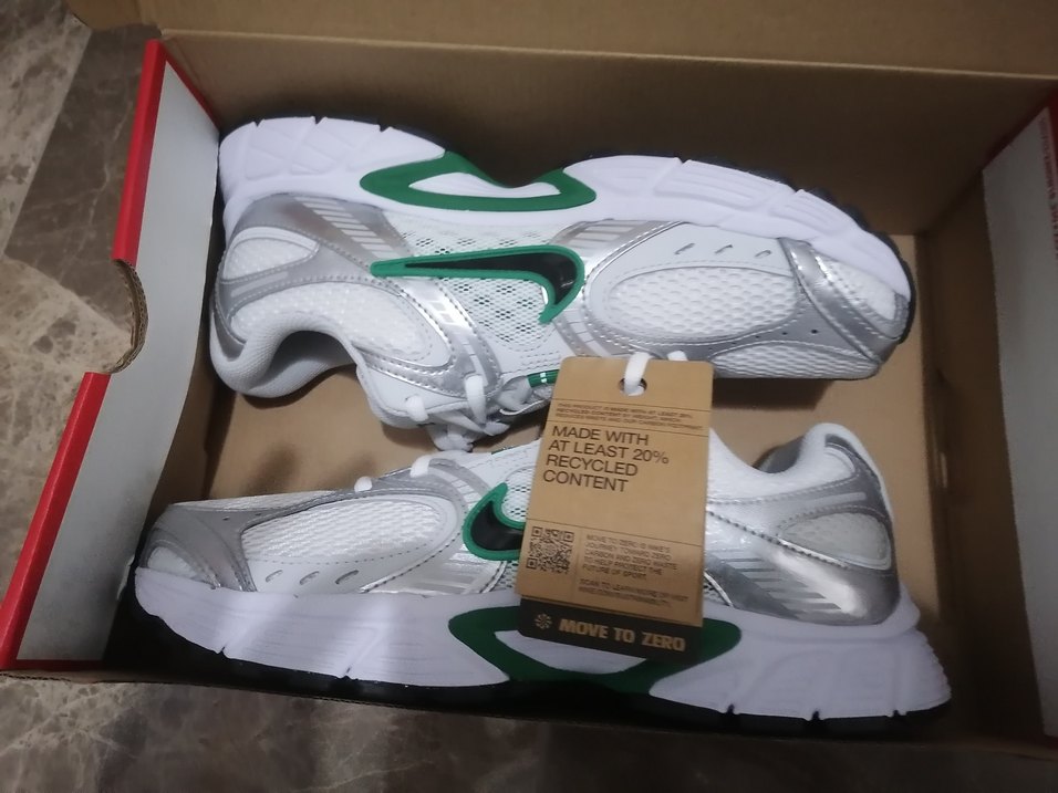 Nike Beyaz Spor Ayakkabı - Görsel 5