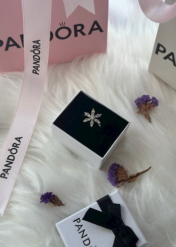 Beden Pandora Işıltılı Herbaryum Yüzük